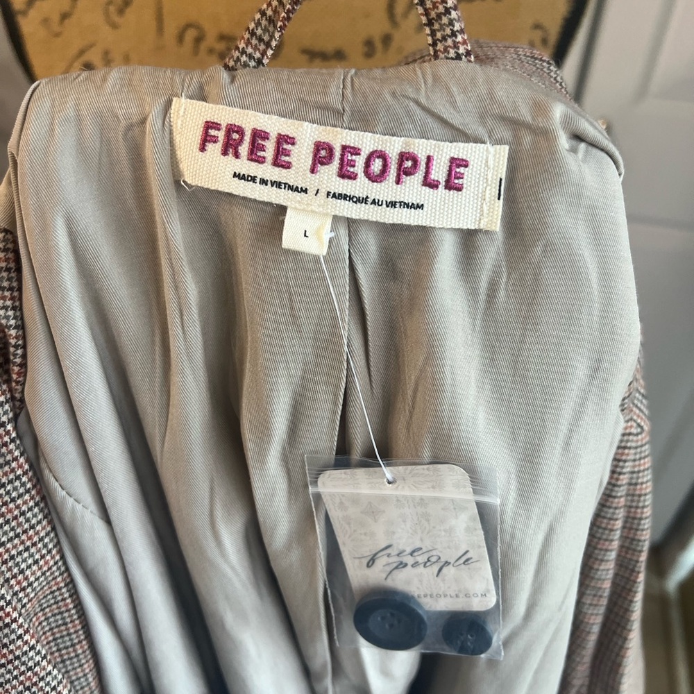 FREE PEOPLE REGGIE Blazer - Picture 8 of 9